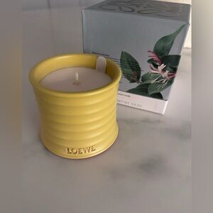 Loewe Vibrant Yellow Candle